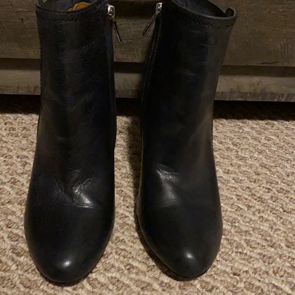 Boots - Picture 1 of 6